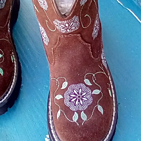 ROPER brown suede turquoise floral embroidered stitched ankle boots size 6.5 - Picture 9 of 10